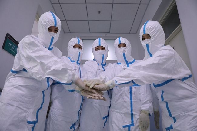 疫情下的中国力量：众志成城抗疫，全民齐心复产